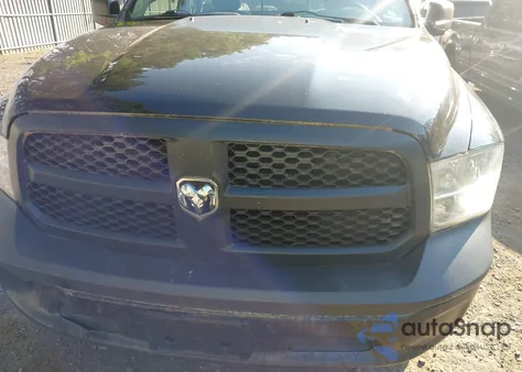 2014 Ram 1500 Tradesman из США, поврежденный, VIN 3C6JR7DG4EG324833